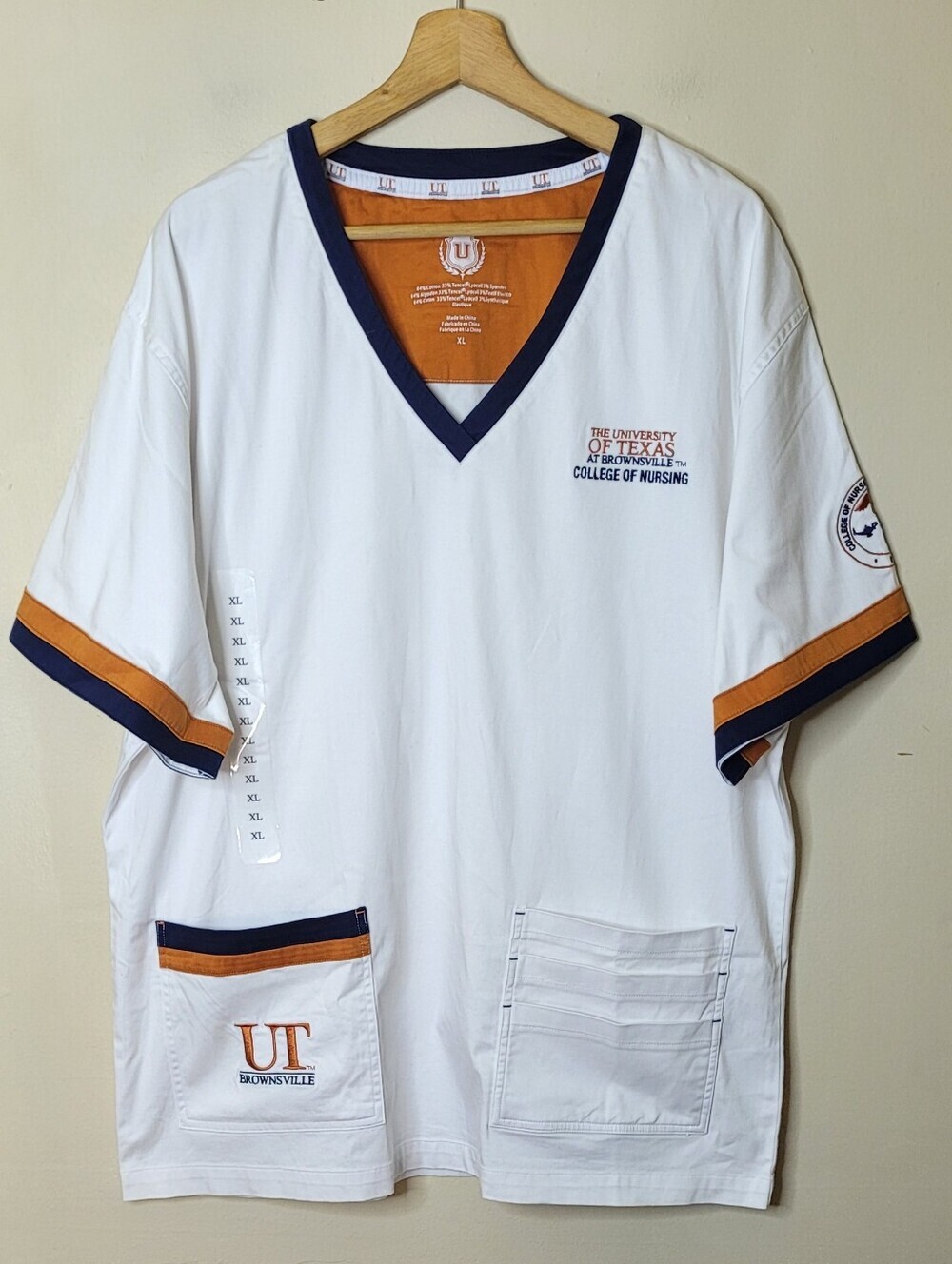 University Of Texas Brownsville College Of Nursing Scrub Top XL - Picture 2 of 8